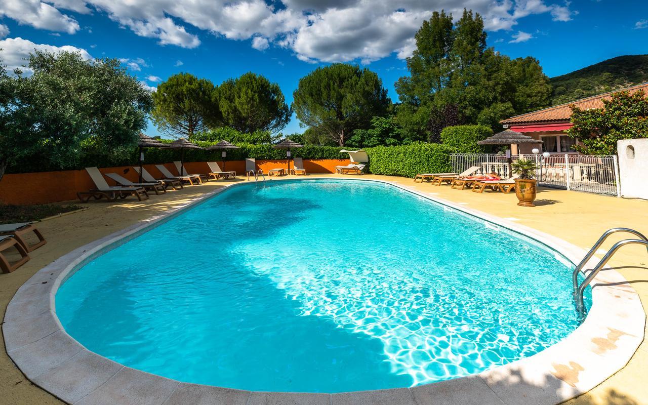 Hotel Logis La Grande Bastide Oraison Exteriér fotografie